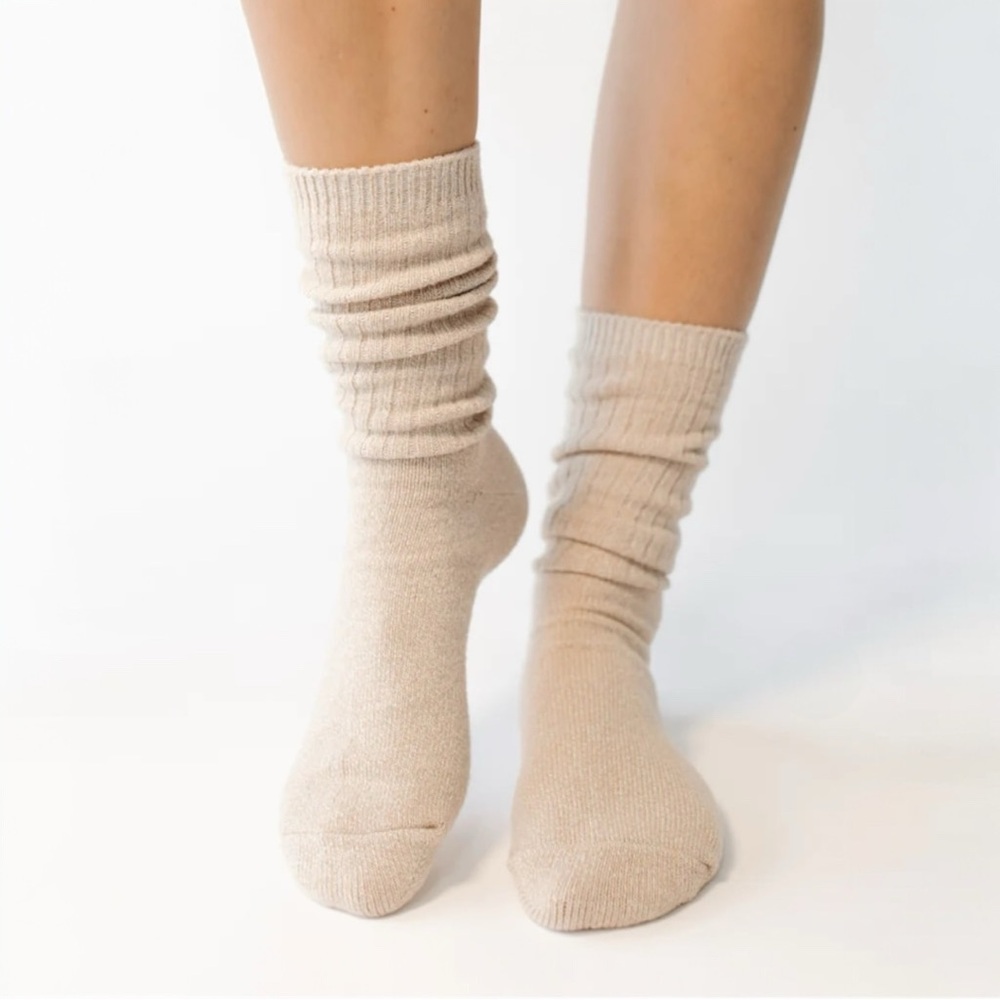 Cozy Earth The Plush Lounge Socks 3 Packs Bundle Set of 9 Socks XSmall/Small NEW - Picture 6 of 13